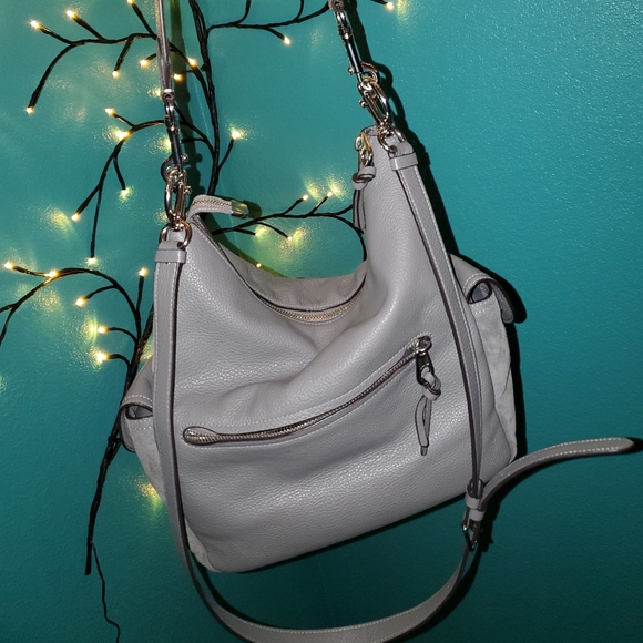 Coach suede leather Pennie Shoulder Bag in excellent gently used condition - Picture 3 of 7